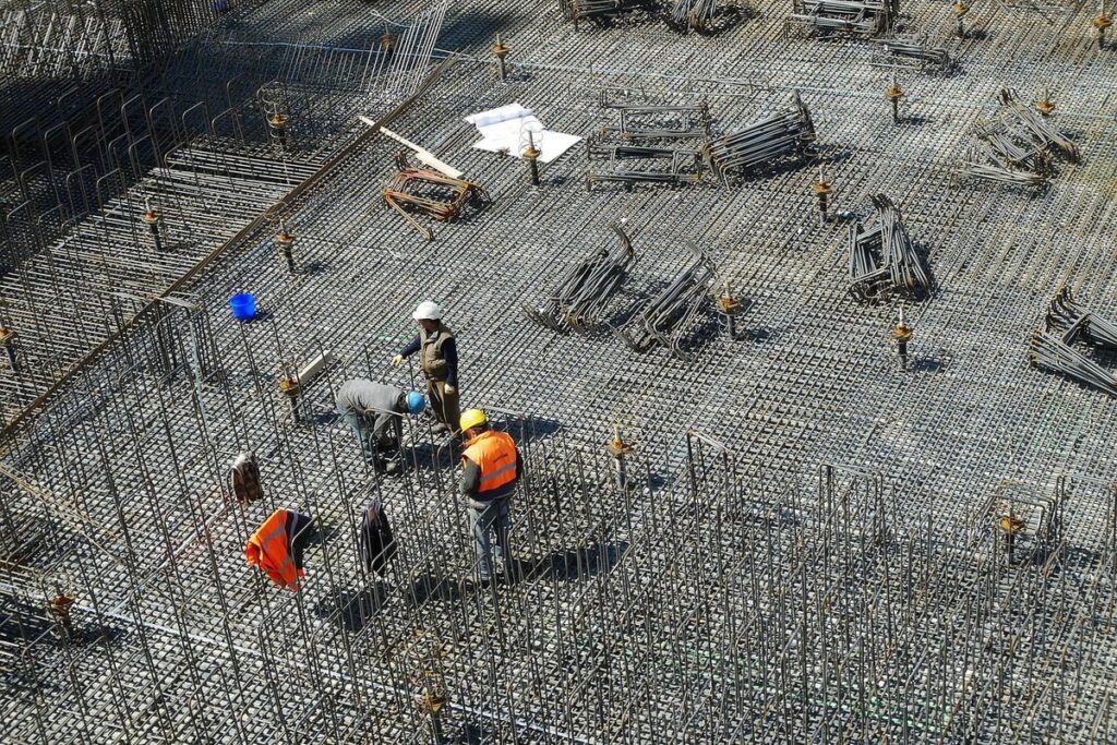 Formations sécurité obligatoires sur un chantier : le guide 2026