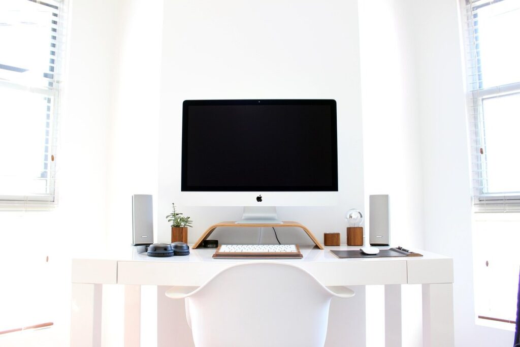 Prévenir les TMS au bureau : ergonomie et bonnes pratiques